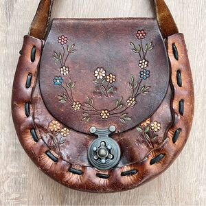 Vintage 70s Handmade Hand Tooled Cowhide Leather Crossbody Handbag Purse Flowers